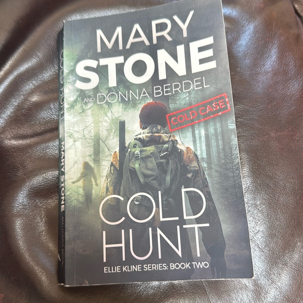 Cold Hunt, Book Two, Ellie Kline Series